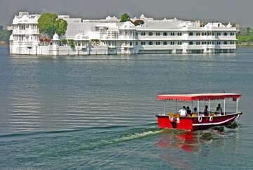 Lake Pichola Udaipur