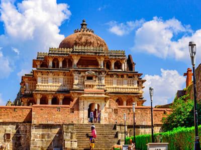 Vedi Temple